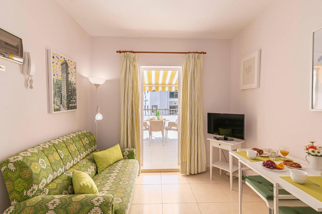 Apartamentos En El Centro De Los Cristianos Arona (Tenerife) Exterior foto