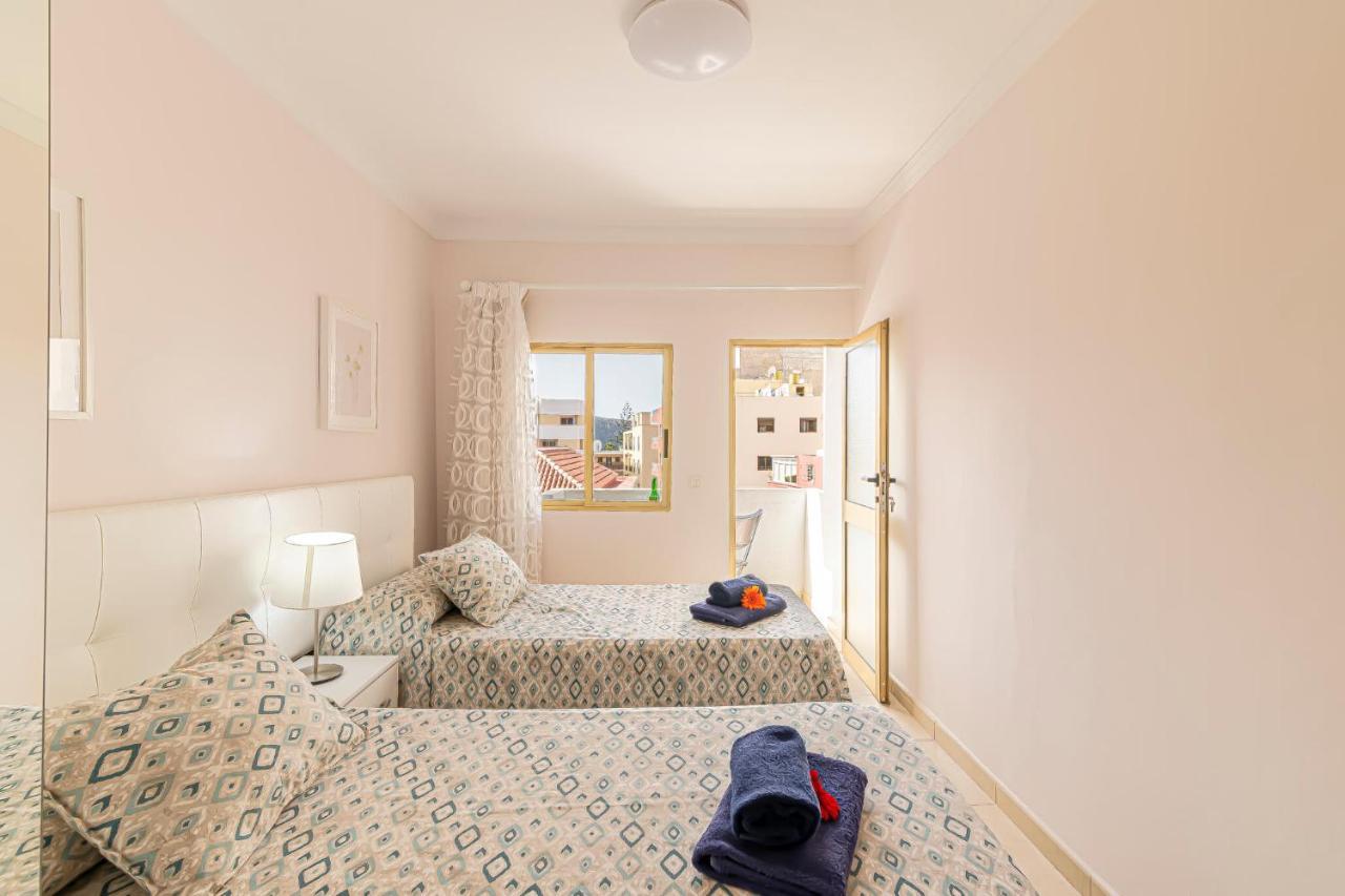 Apartamentos En El Centro De Los Cristianos Arona (Tenerife) Exterior foto