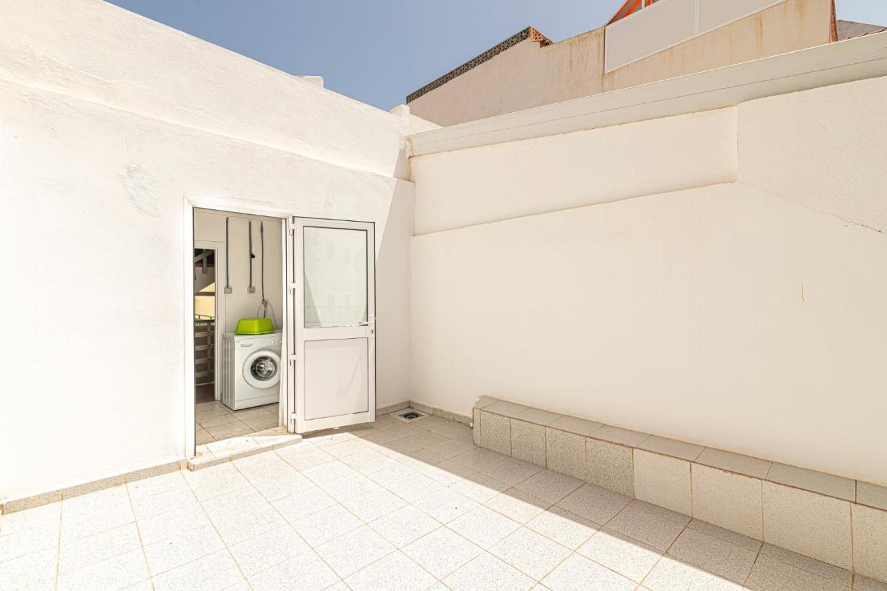 Apartamentos En El Centro De Los Cristianos Arona (Tenerife) Exterior foto