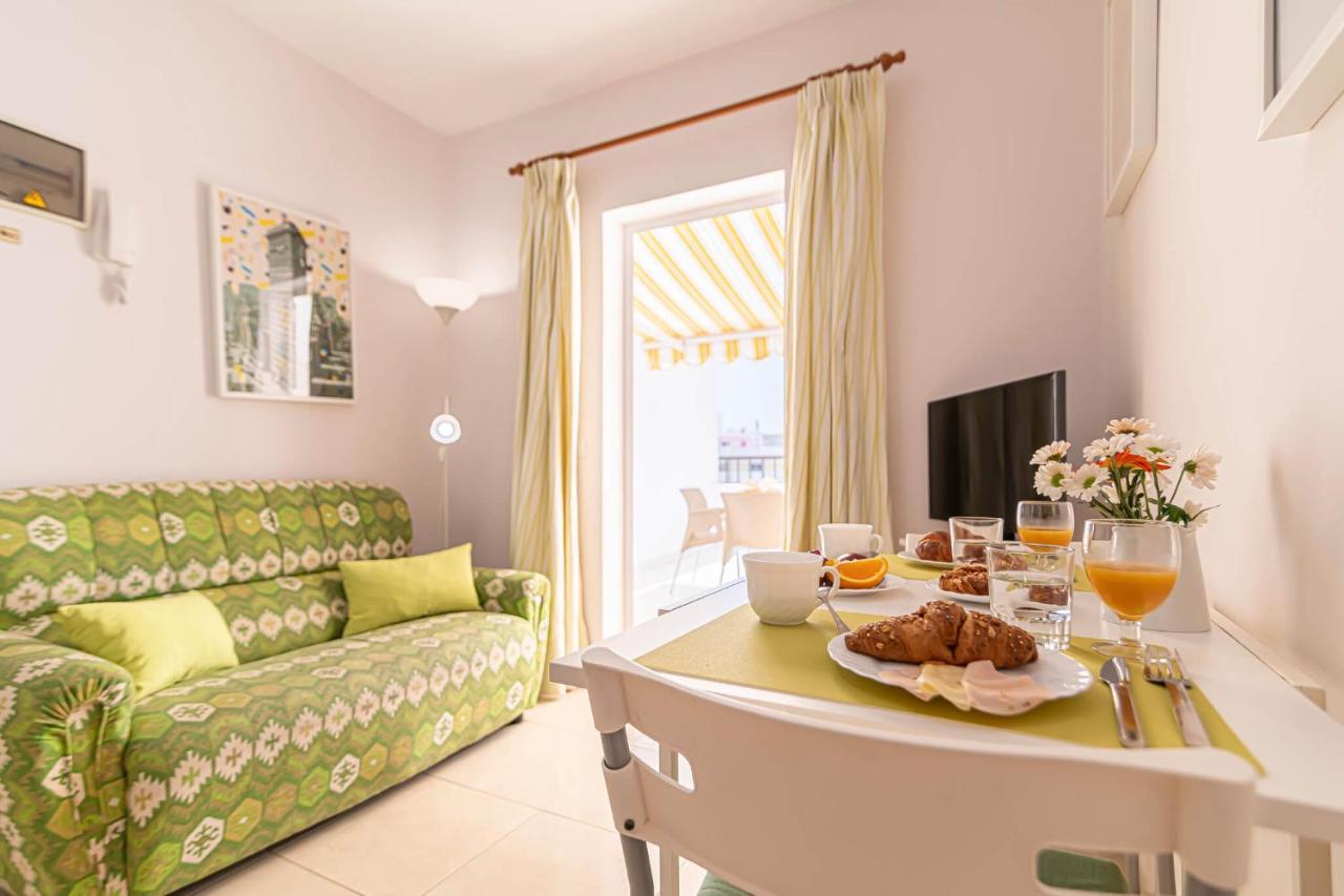 Apartamentos En El Centro De Los Cristianos Arona (Tenerife) Exterior foto
