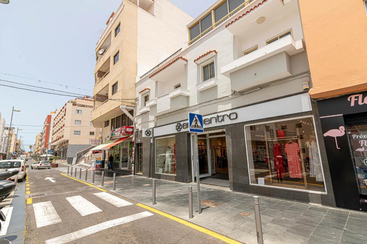 Apartamentos En El Centro De Los Cristianos Arona (Tenerife) Exterior foto