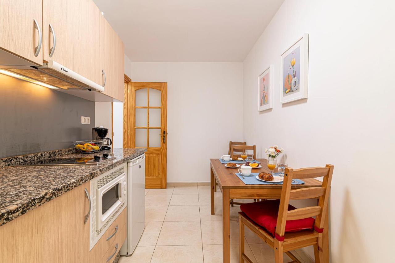Apartamentos En El Centro De Los Cristianos Arona (Tenerife) Exterior foto