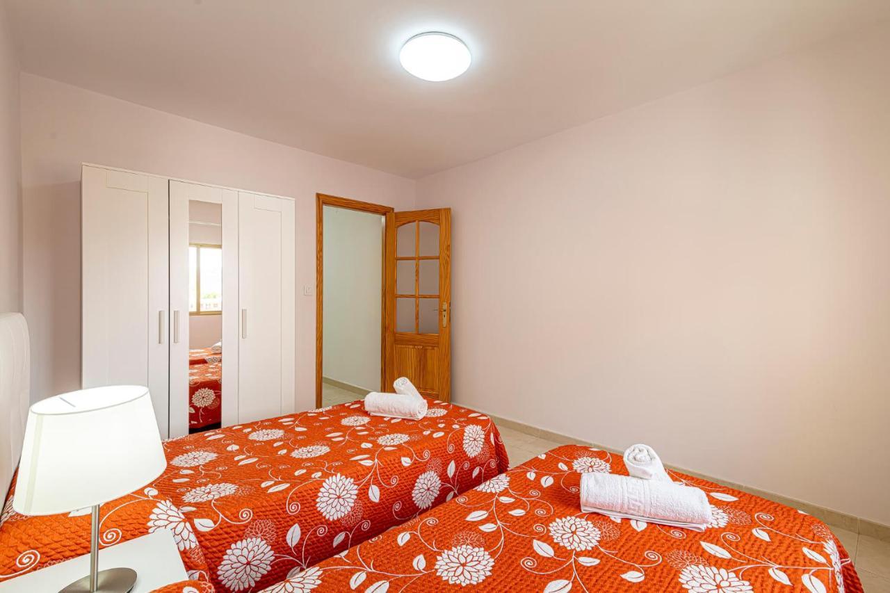 Apartamentos En El Centro De Los Cristianos Arona (Tenerife) Exterior foto