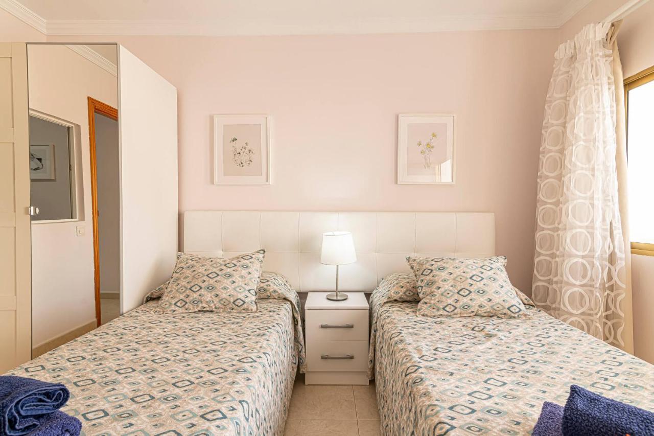 Apartamentos En El Centro De Los Cristianos Arona (Tenerife) Exterior foto