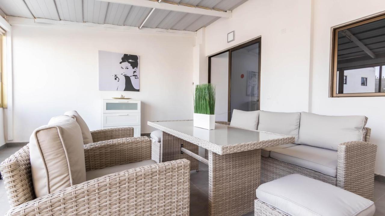 Apartamentos En El Centro De Los Cristianos Arona (Tenerife) Exterior foto
